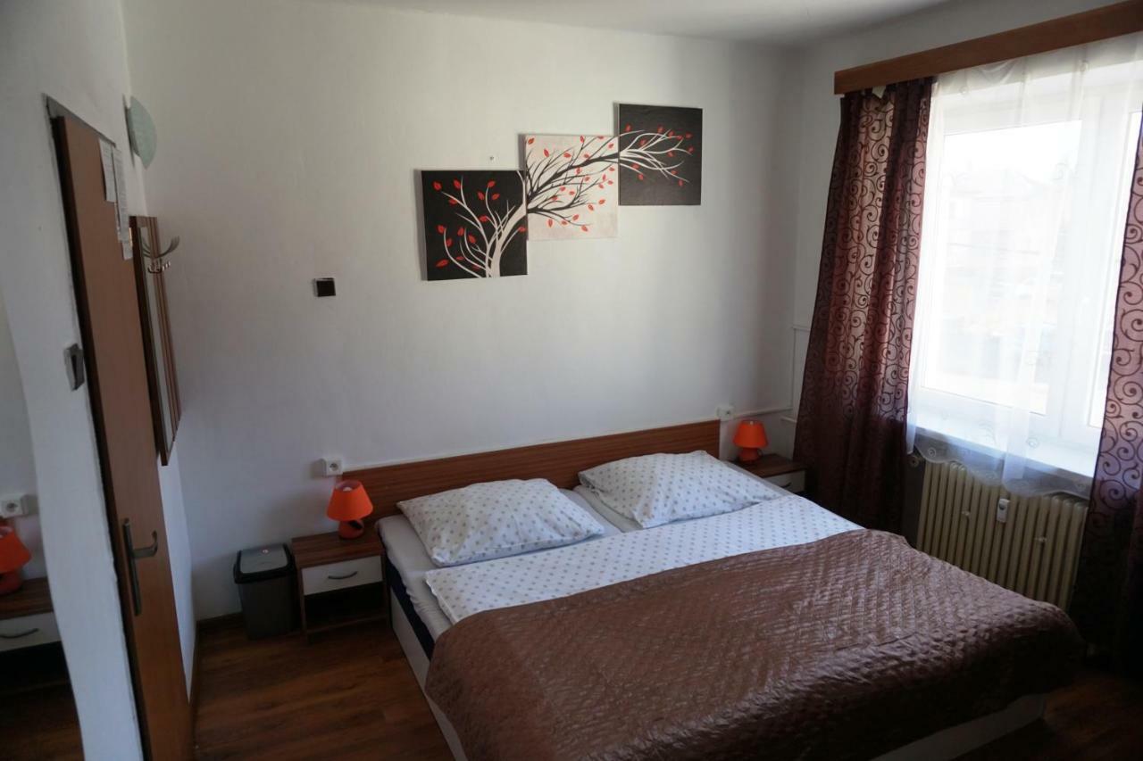 Hotel Gula Batizovce Exterior foto